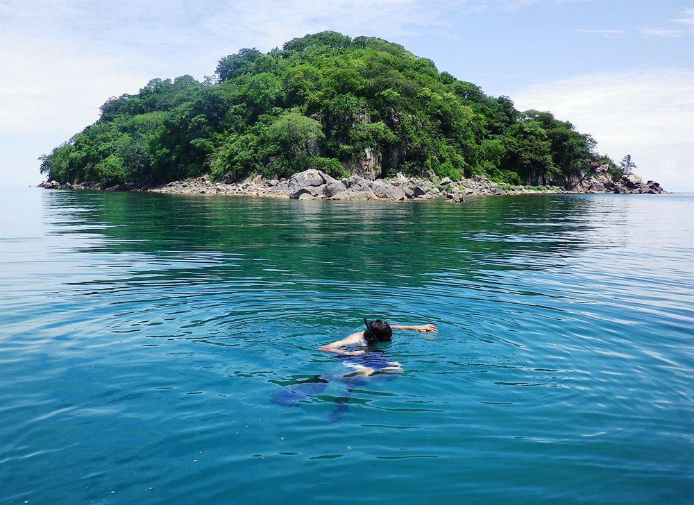 Blue Zebra Island Lodge Senga Exterior photo